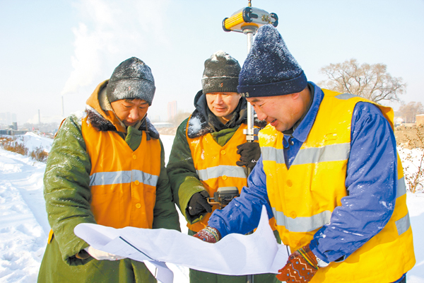 ����һ�߽������¾�